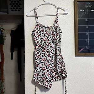 Vine and valley medium size romper